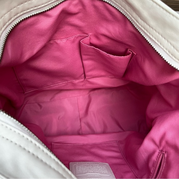 Large Leather Coach Zoe Hobo Bag in cream/ivory - Picture 12 of 14